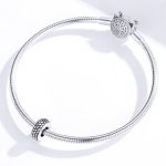 Silberanhänger, Perle mit Schlangenmuster