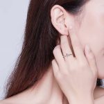 Ezüst gyűrű, modern vonalú