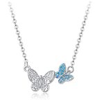 Silberne Halskette mit zwei Schmetterlingen