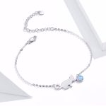 Ezüst karkötő macskával