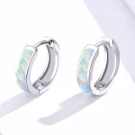 Ezüst fülbevaló, opál