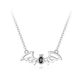 Silberne Halskette mit Fledermausanhänger