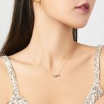 Silberne Halskette mit Fledermausanhänger