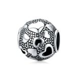 Silberner Perlenanhänger mit Herzen