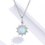 Silberne Halskette mit Sonnenanhänger