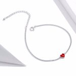 Ezüst karkötő piros szívvel