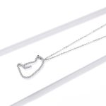 Silberne Halskette mit Eisbär