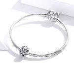 Silberner Anhänger, Blattwerk