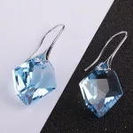  Rautenohrringe, Aquamarin, verziert mit Swarovski-Kristallen