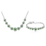  Herzförmiges Schmuckset, Peridotgrün, verziert mit Swarovski-Kristallen