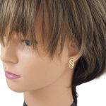 Ohrringe aus 14-karätigem Gold mit Absatzmarke und eingraviertem Muster