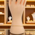 Armband aus 14-karätigem Gold mit klassischem Muster, abgeflachte Schale, 18 cm