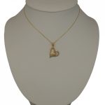 Zweifarbiger Herz-in-Herz-Anhänger aus 14-karätigem Gold