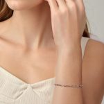 Ezüst női karkötő