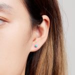 Ezüst fülbevaló türkizzel