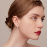 Ezüst fülbevaló, kristályos vízcsepp