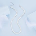 Ezüst női nyaklánc gyöngyökkel