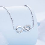Ezüst női nyaklánc a végtelen jelével