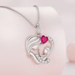 Ezüst nyaklánc, anyai szeretet 