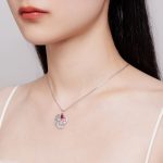 Ezüst nyaklánc, anyai szeretet 