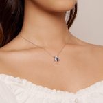 Ezüst női nyaklánc teknősmedállal