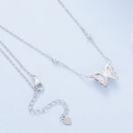 Ezüst női nyaklánc pillangómedállal