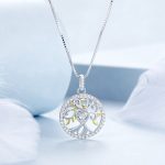 Ezüst női nyaklánc életfamedállal