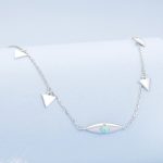 Ezüst nyaklánc opálkővel