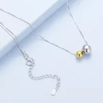 Ezüst nyaklánc aranyozott medállal