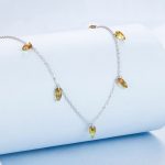 Ezüst nyaklánc üvegfüggyöngyökkel