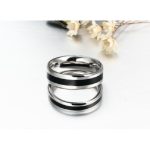 Herren-Ehering, Edelstahl, mit schwarzem Streifen, Größe 13