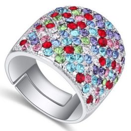   Silberfarbener Ring, verziert mit Swarovski-Kristallen, mehrfarbig