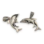 Ezüst medál, delfinek