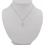 Ezüst medál, kerekített kereszt