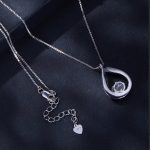 Ezüst nyaklánc cseppmedállal