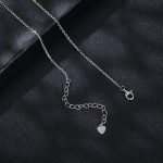 Ezüst nyaklánc patkómedállal