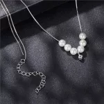 Ezüst nyaklánc gyöngyös medállal