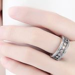 Silberring mit Rautensteinen, 7