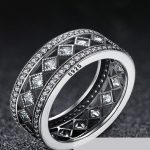 Silberring mit Rautenstein, 8