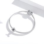 Ezüst charm (925), virág katicával