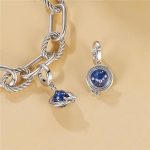 Ezüstcharm, földgömb repülővel