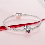 Ezüstcharm, anya és lánya