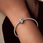 Ezüstcharm, tengerpart