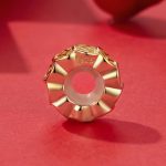 Ezüst charm (925) virágokkal, aranyszínben