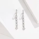 Ezüst fülbevaló cirkóniumkristállyal