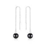 Ezüst fülbevaló achátgyönggyel, fekete
