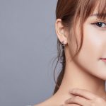 Ezüst fülbevaló geometrikus formával