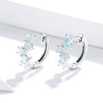 Ezüst fülbevaló opálgyöngyökkel