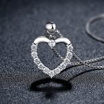 Ezüst nyaklánc szívmedállal