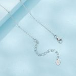 Ezüst női nyaklánc lótuszmedállal